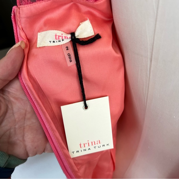 TRINA TURK pink floral daisy embroidered fit and flare Paris dress - Picture 5 of 9